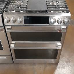 Small apartment Oven with stove top — BB Props